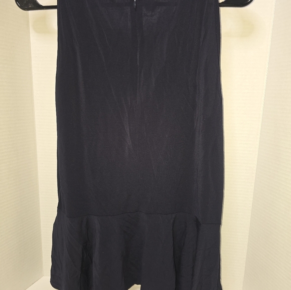 Banana Republic Sleeveless Blouse - Picture 2 of 3